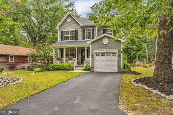 107 WOOLMANS LN, Mount Laurel, NJ 08054