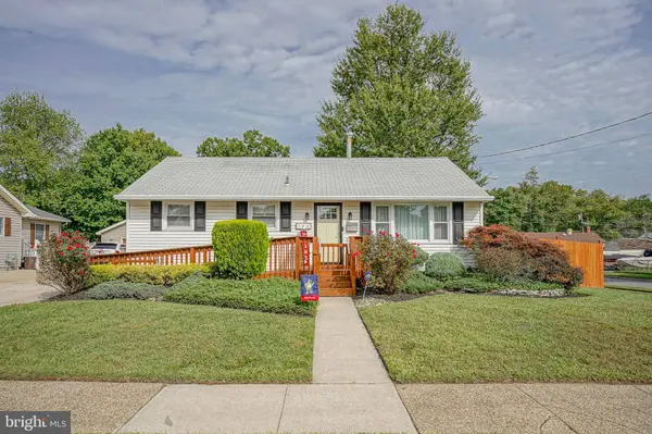 143 GRAND AVE, Blackwood, NJ 08012