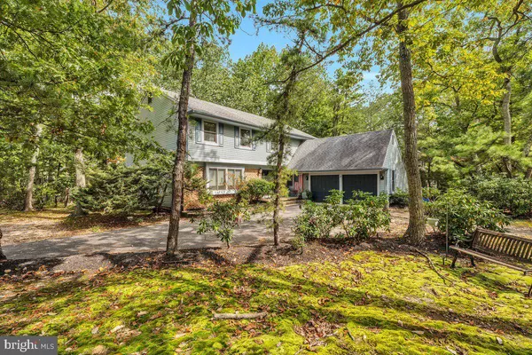 2 HARWOOD DR, Voorhees, NJ 08043