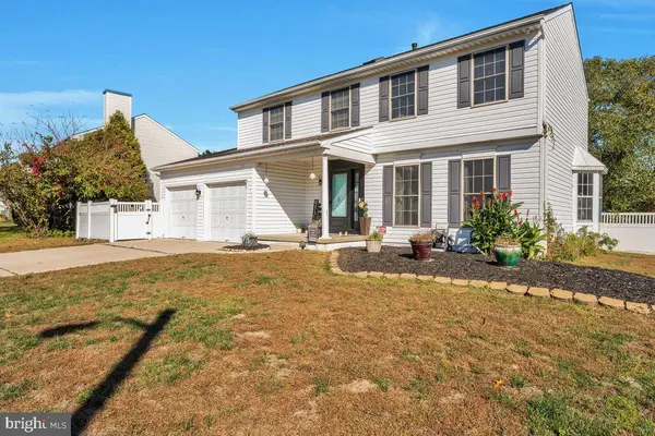 21 ELSWORTH DR, Sicklerville, NJ 08081