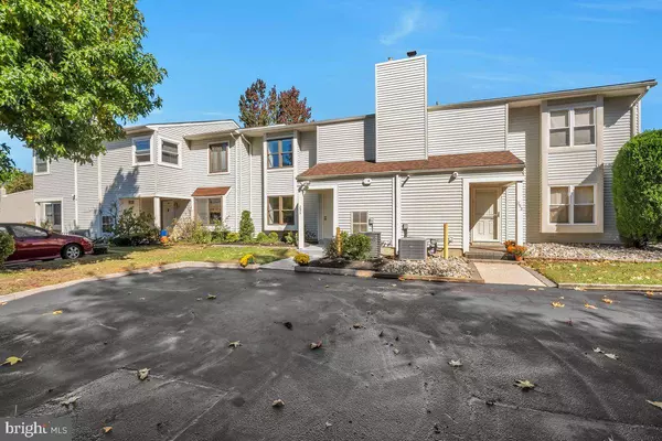 293 IVY CT, Marlton, NJ 08053