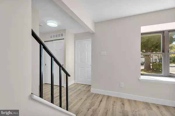 293 IVY CT, Marlton, NJ 08053