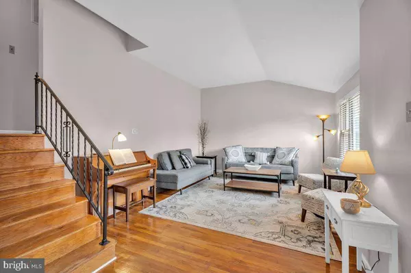 137 BREWER AVE, Blackwood, NJ 08012