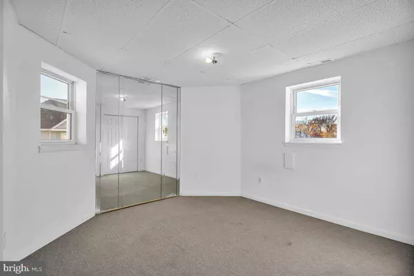 102 N BLACK HORSE PIKE, Blackwood, NJ 08012