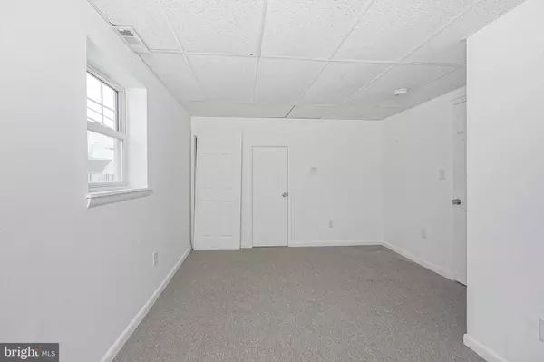 102 N BLACK HORSE PIKE, Blackwood, NJ 08012