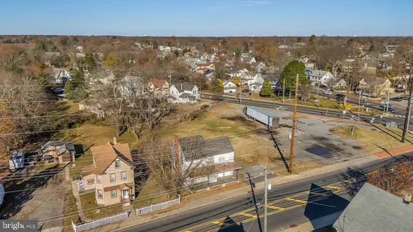 25 GLASSBORO RD, Williamstown, NJ 08094