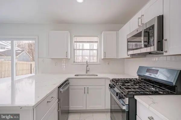 189 CROSSINGS WAY, Lindenwold, NJ 08021