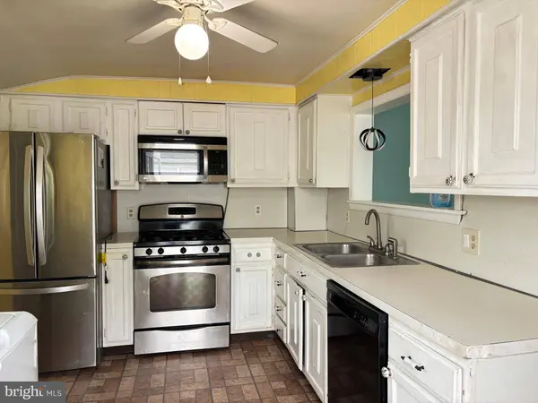 422 HULME ST, Burlington, NJ 08016