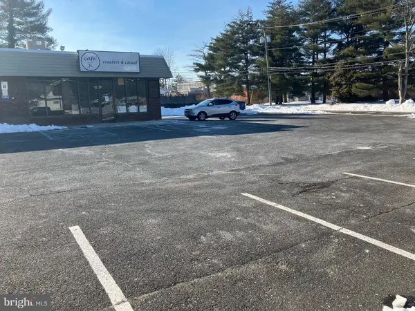 415 N WHITE HORSE PIKE, Laurel Springs, NJ 08021