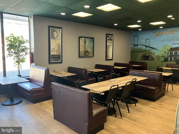 415 N WHITE HORSE PIKE, Laurel Springs, NJ 08021