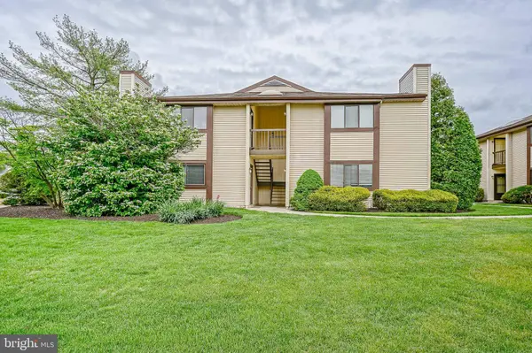 107 LUCAS LN, Voorhees, NJ 08043