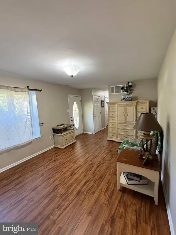 913 HAMPTON WAY, Williamstown, NJ 08094