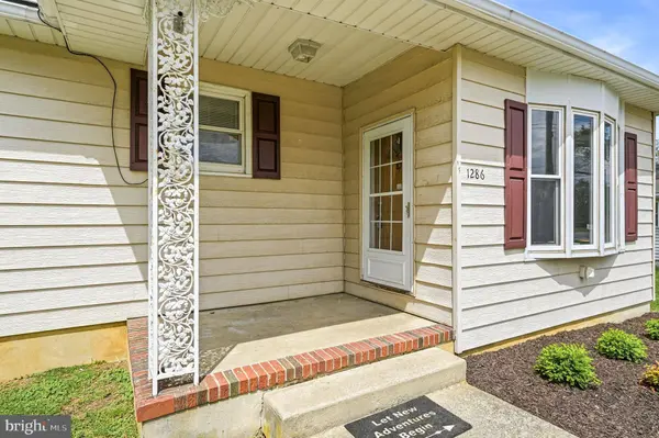 1286 GLASSBORO RD, Williamstown, NJ 08094