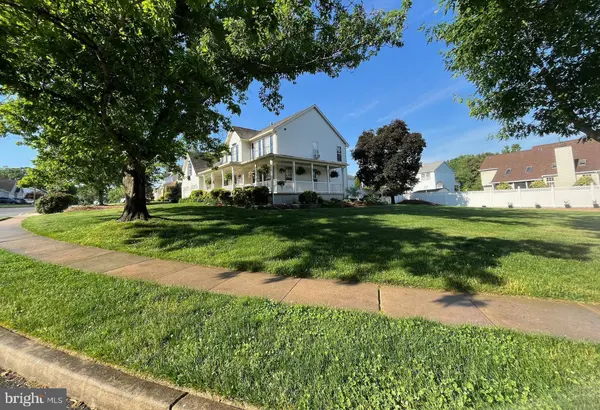 54 RED BANK DR, Sicklerville, NJ 08081