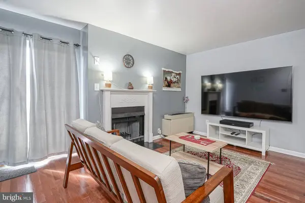 2008 LUCAS LN, Voorhees, NJ 08043
