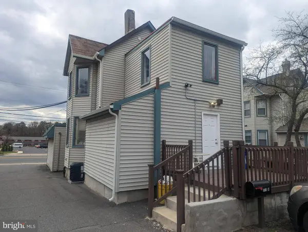 221 N WHITE HORSE PIKE, Clementon, NJ 08021