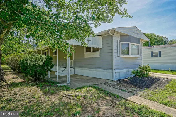 74 COLONIAL DRIVE, Chesilhurst, NJ 08089