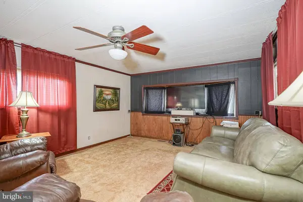 74 COLONIAL DRIVE, Chesilhurst, NJ 08089