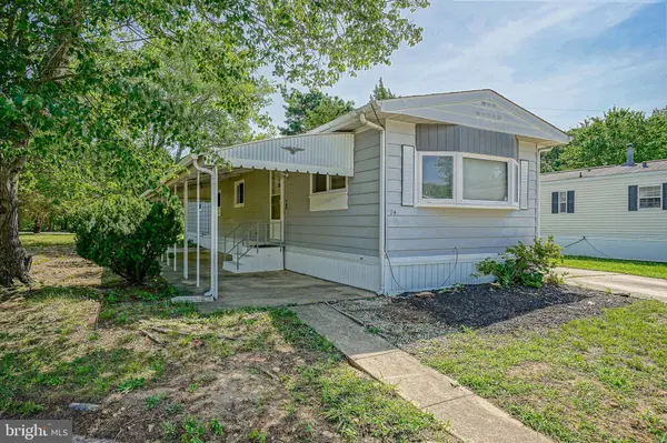 74 COLONIAL DRIVE, Chesilhurst, NJ 08089
