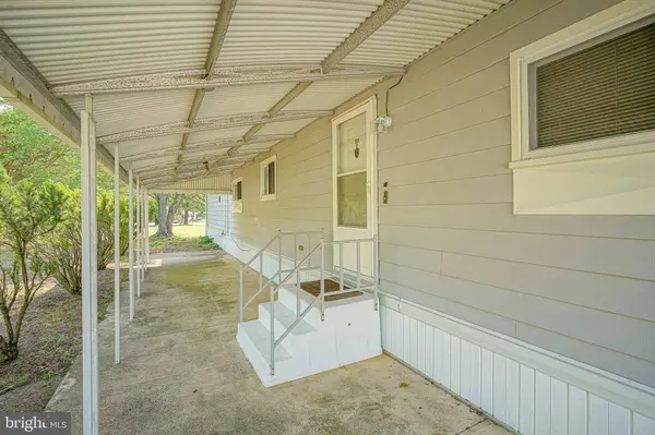 74 COLONIAL DRIVE, Chesilhurst, NJ 08089