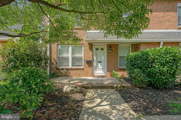 1046 HARBOUR DR #1046, Palmyra, NJ 08065