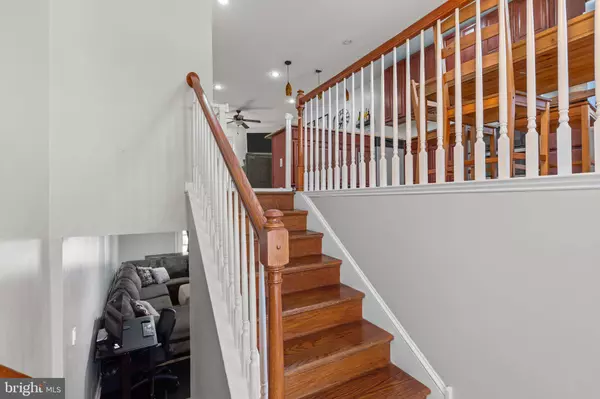 3306 FAIRDALE RD, Philadelphia, PA 19154