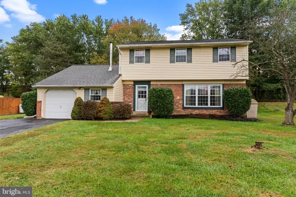 1782 BRANDYWINE DR, Southampton, PA 18966