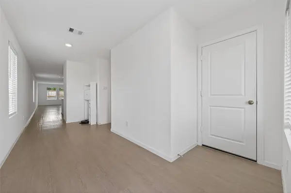 1783 Blue Whale DR, Crosby, TX 77532