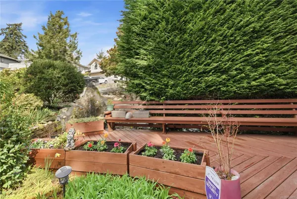 81 Chilco Ridge Pl, View Royal, BC V9B 5Z7