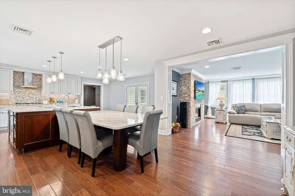 114 CASPERSON ST, Gibbstown, NJ 08027