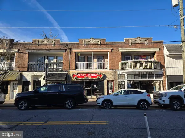 32 S BROADWAY, Pitman, NJ 08071