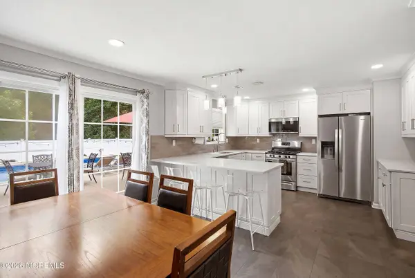 7 Cidermill Court, Howell, NJ 07731