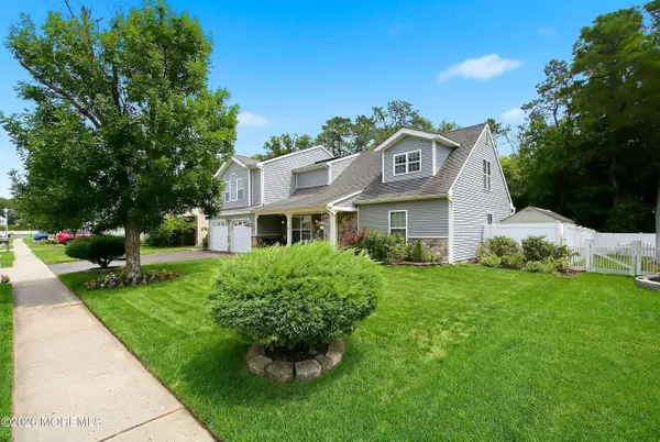 7 Cidermill Court, Howell, NJ 07731