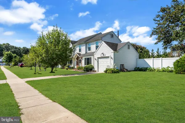 206 CLEVENGER DR, Clayton, NJ 08312