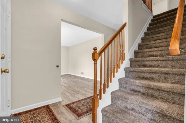 206 CLEVENGER DR, Clayton, NJ 08312