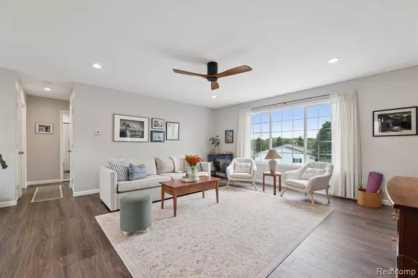 455 Baldwin Avenue 203, Rochester, MI 48307