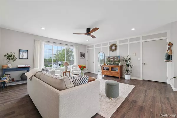 455 Baldwin Avenue 203, Rochester, MI 48307