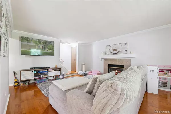 3368 Gingell Drive, Orion Twp, MI 48359