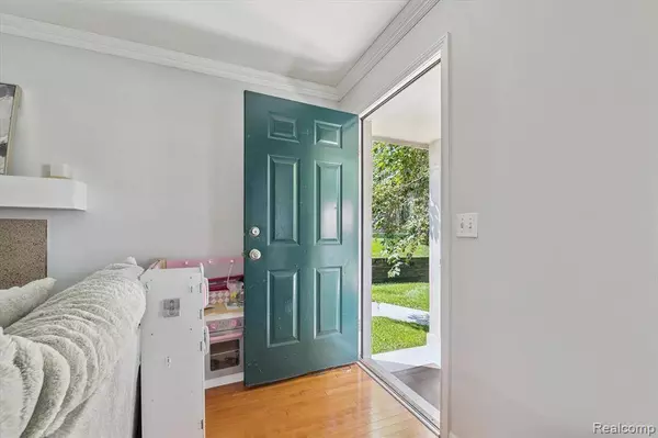 3368 Gingell Drive, Orion Twp, MI 48359