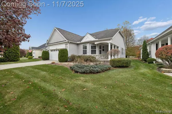 4035 Hillsdale Drive, Auburn Hills, MI 48326