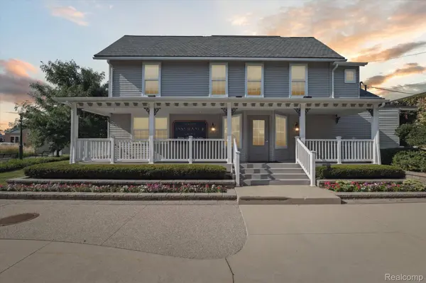 127 W University DR, Rochestercity_oakland, MI 48307