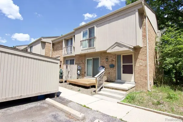 629 Oakbrook #18