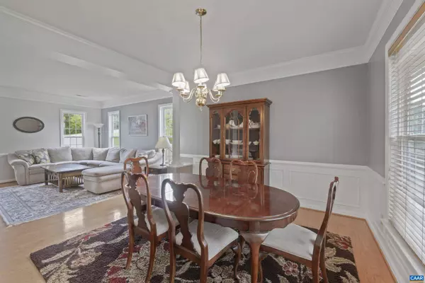 989 CLEARFIELDS LN, Crozet, VA 22932