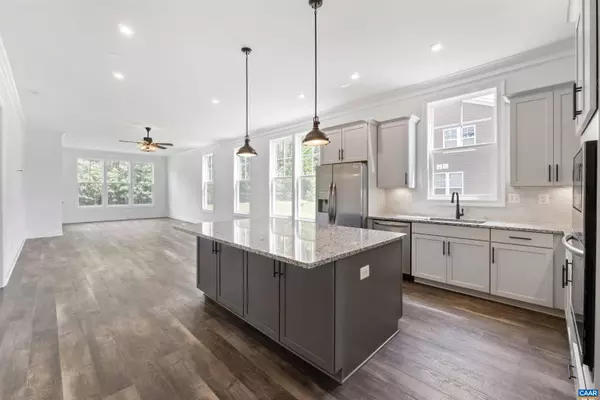 112 BAYBERRY LN, Zion Crossroads, VA 22942