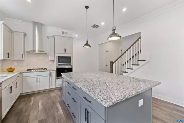 112 BAYBERRY LN, Zion Crossroads, VA 22942