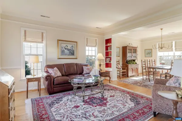 931 BRAEBURN ST, Crozet, VA 22932