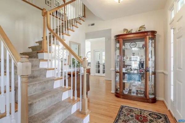 931 BRAEBURN ST, Crozet, VA 22932