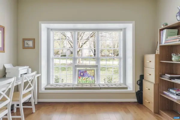 212 GRAYROCK DR, Crozet, VA 22932