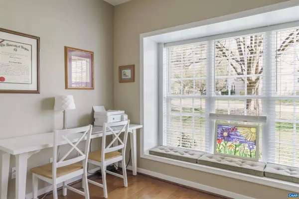 212 GRAYROCK DR, Crozet, VA 22932