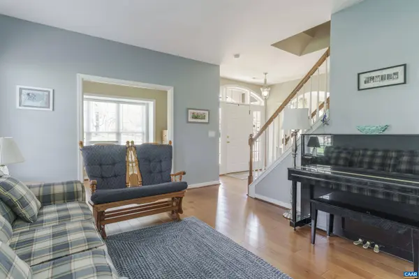 212 GRAYROCK DR, Crozet, VA 22932